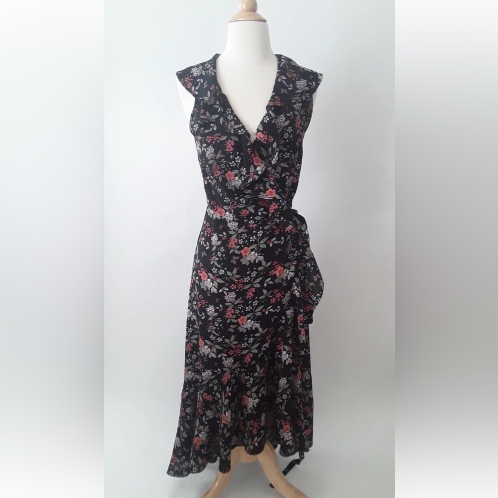 Max Studio Floral Wrap Maxi Dress Size S Black Pink White Boho Ruffle Tie Waist